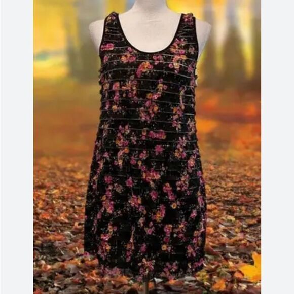 VINTAGE Free People Floral Print All Over Ruffle Dress. Size Medium. - Picture 12 of 12